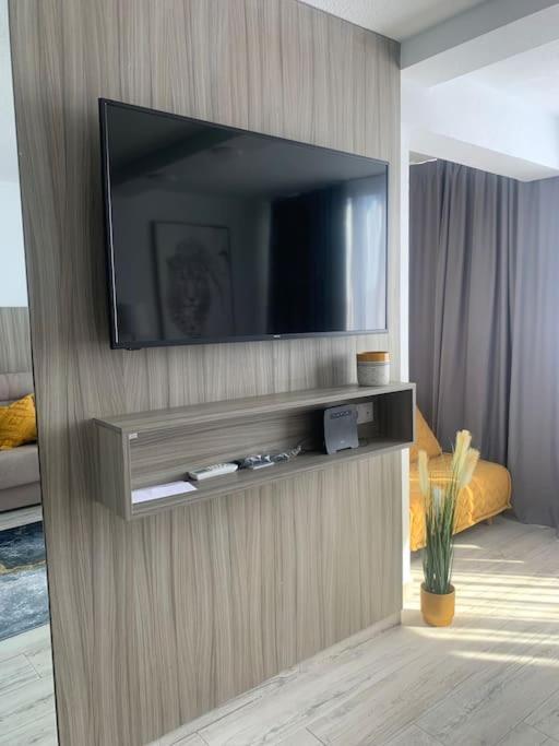 Apartamentos De Benidorm, Playa Poniente, Espana エクステリア 写真